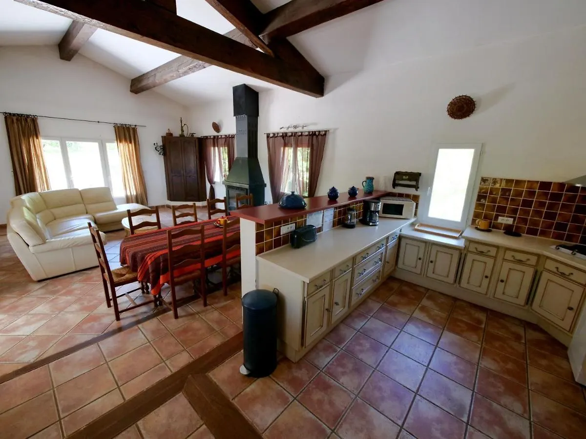 Villa Campagne Saint Maurinet à Montmeyan 0*,