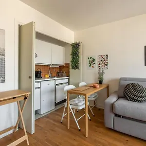 https://cozy-apartment-in-montparnasse-district.fr-paris.fr